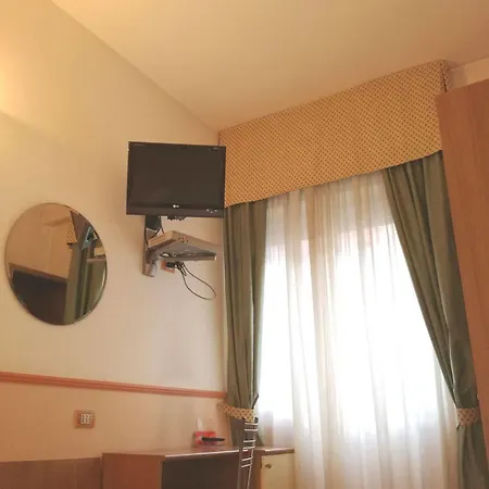 Corallo 3* Milano